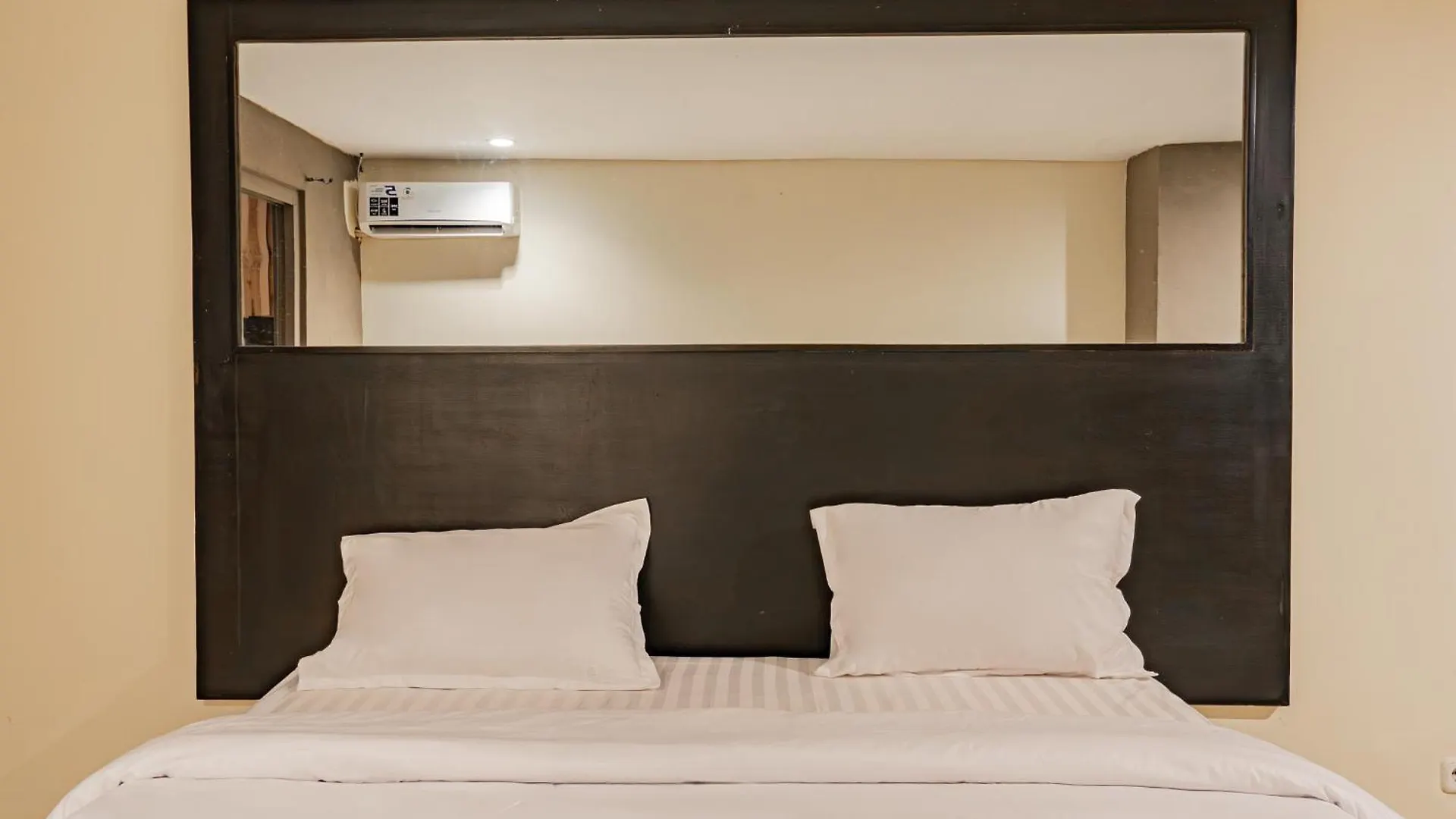 Hotel Collection O Kuta Near Airport Ngurah Rai 4*, Kuta Lombok